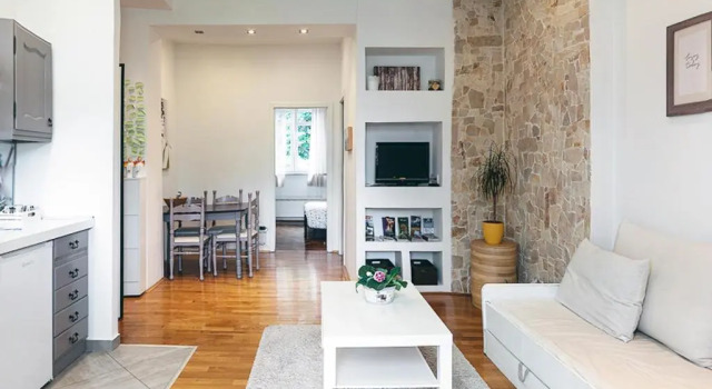 Апартаменты с балконом Charming Apartment