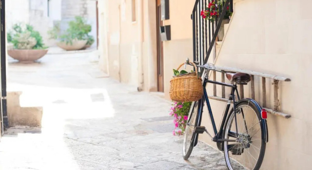 Dimora a Corte, Book Hotel Hotels in Conversano with Parking, Parking