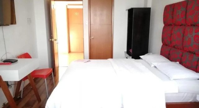 Camera Standard Hostal Capri