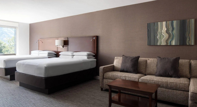 Четырёхместный номер Standard Provo Marriott Hotel & Conference Center