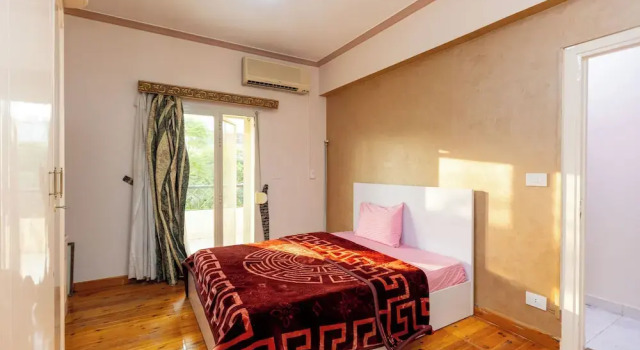 Host Prime Classic Villa At Rehab City, Prenota Villa Cottage a Cairo Governorate, Cottage