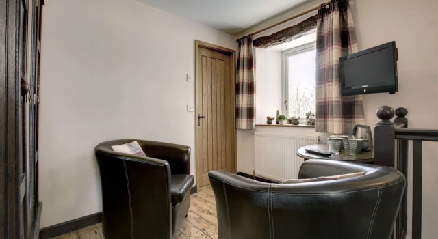 Lowthwaite B&B, Rezervasyon Bed and Breakfast Merseyside otoparklı oteller, Otopark