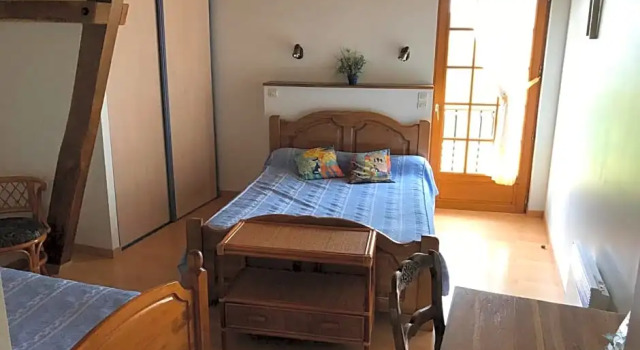 Maison Rachou, Rezerwuj Hotel Hotele w Pyrénées-Atlantiques z basenem, Basen