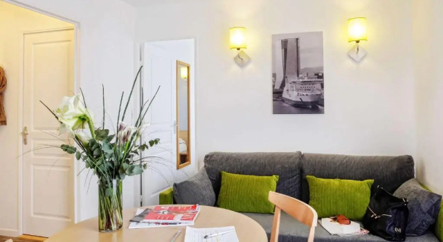 Апартаменты c 1 комнатой Aparthotel Adagio Access Marseille Prado Périer