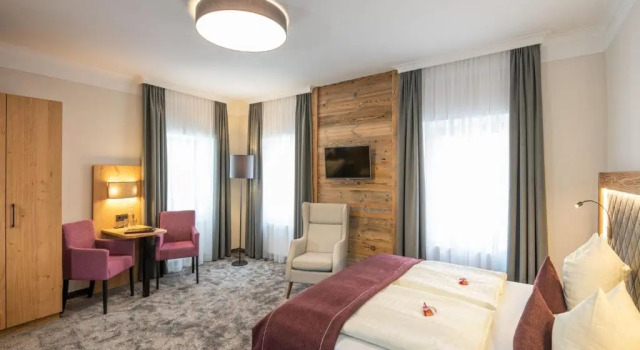 Номер Comfort Hotel Stegerbräu