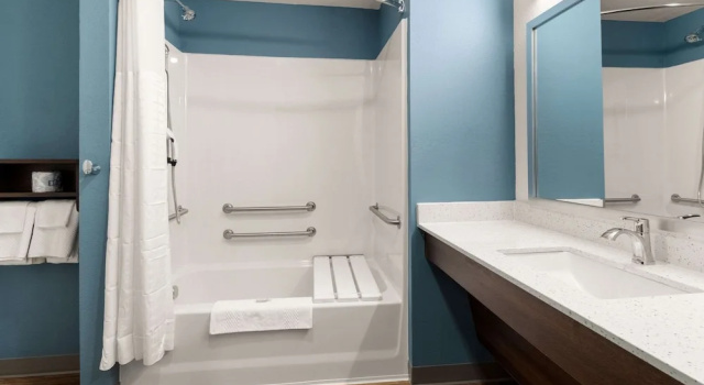 Четырёхместный люкс WoodSpring Suites Bowling Green I-65