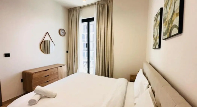 OYO 1291 Home Fully Furnished 1bed Apt @JVC