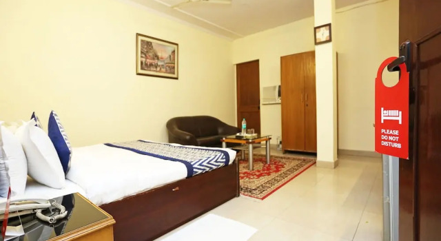 Двухместный номер Standard Hotel O Kalkaji Residency Bnb Near Lotus Temple