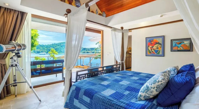 Вилла Luxury 5 BR Seaview Pool Villa Nambo in Panwa