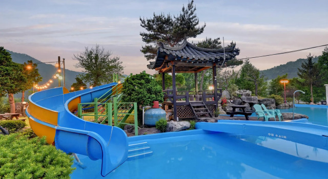 Kapyeong Ilsang Talchul Pension Water Slide