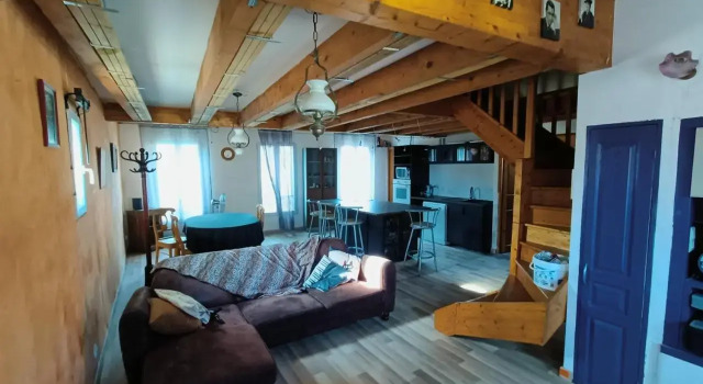 Duplex maison de village, plages, LESCLESDENICOLE