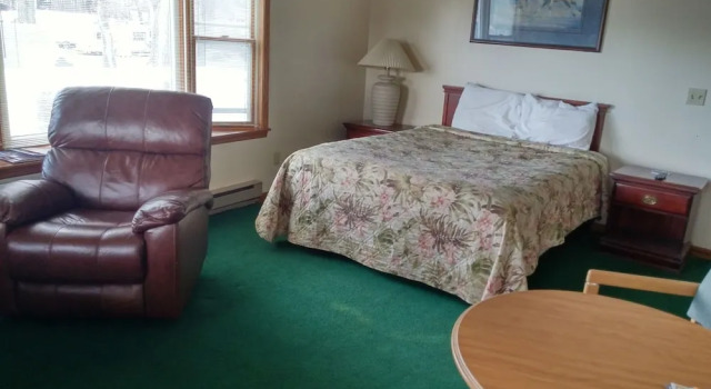 Номер Deluxe Plantation Motel