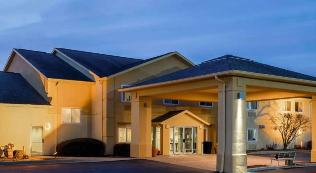 La Quinta Inn & Suites By Wyndham Frankfort, Prenota Hotel Clarks Hill 