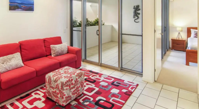 Апартаменты с 2 комнатами с видом на сад Space Holiday Apartments
