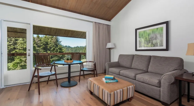 Двухместный номер Deluxe с видом на поле для гольфа Salishan Coastal Lodge by SCP Hotels