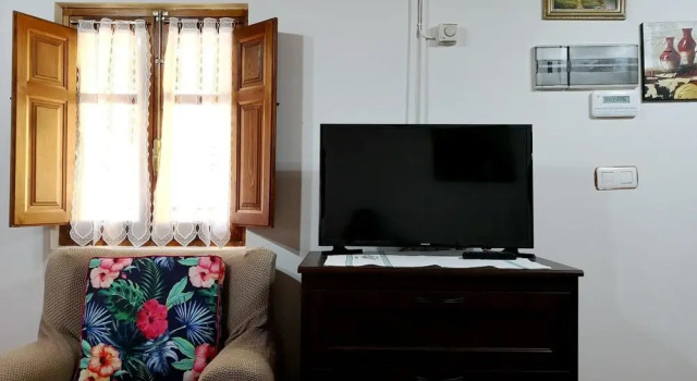 House With 3 Bedrooms in Ponferrada, With Wonderful Mountain View, Enc, Забронировать Дом для отпуска Понферрада El Bierzo