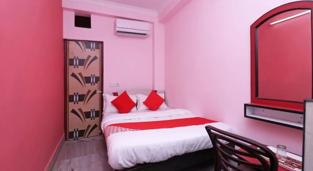 OYO 30975 Karunamoyee Guest House, Prenota Affittacamere Calcutta 