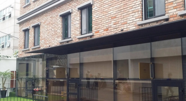 YE'4 Guesthouse