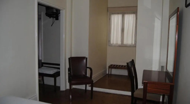 Номер Standard Hotel Peninsular- Porto