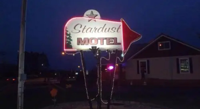 Stardust Motel, Varaa Motelli Hotellit Minnesota pysäköinnillä, Pysäköinti
