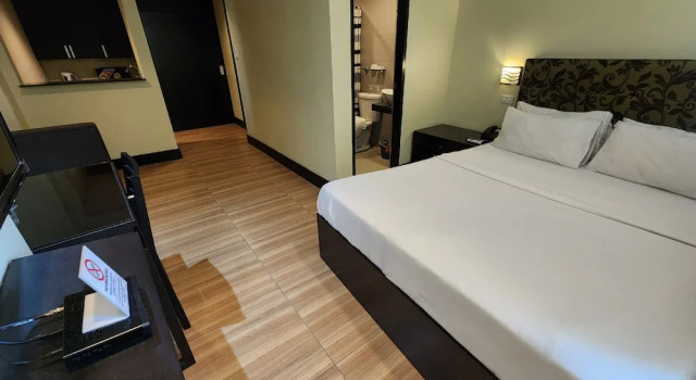 Двухместный номер Deluxe Green Glass Hotel
