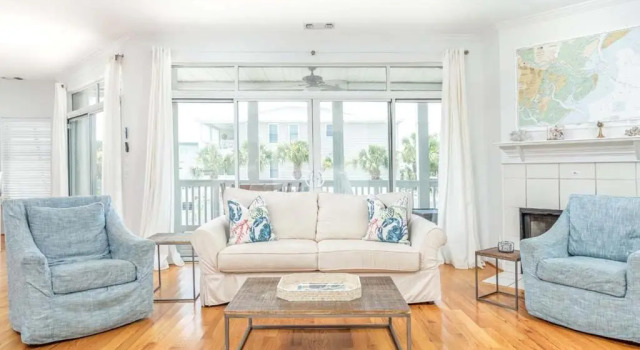Апартаменты The Cool Coconut by Tybee Vacation Rentals