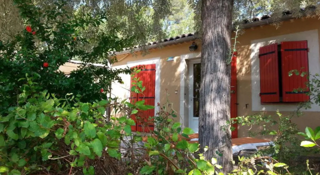 Апартаменты Domaine Lou Amì