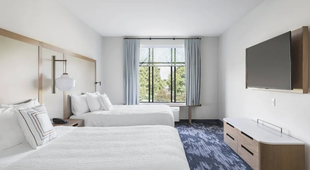 Четырёхместный люкс Fairfield Inn & Suites by Marriott Minneapolis North/Blaine