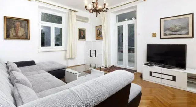 Studio Green Park, Prenota Appartamento Splitska 