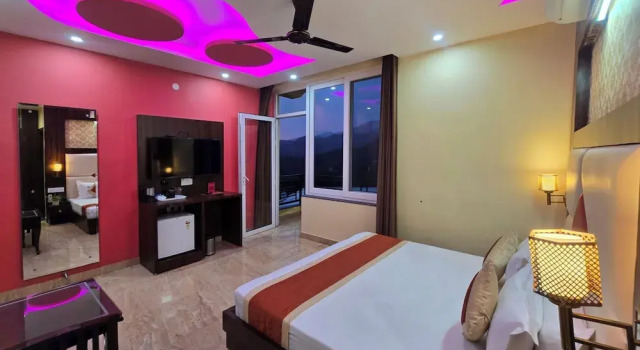 Amoda - Best Hotel in Dharamshala, Забронировать Отель Отели штата Химачал-Прадеш с завтраком, Завтраки