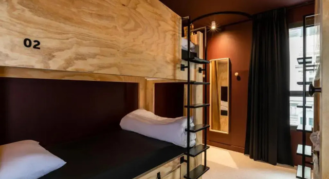 Кровать в общем номере Хостел Jo&Joe Paris Nation - Hostel