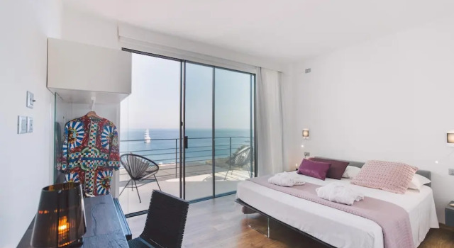 Villa Triscele 10, Emma Villas, Book Villa Hotels in Sicily with Parking, Parking
