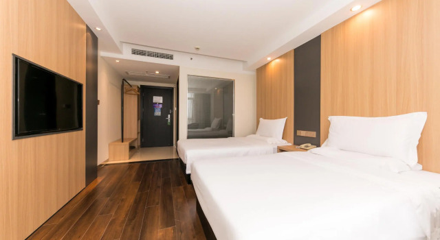 Двухместный номер Superior Country Inn & Suites by Radisson