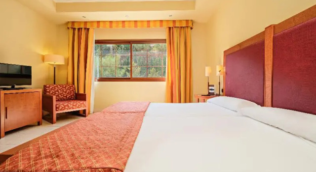 Двухместный номер Standard с балконом Hotel Envia Almería Spa & Golf