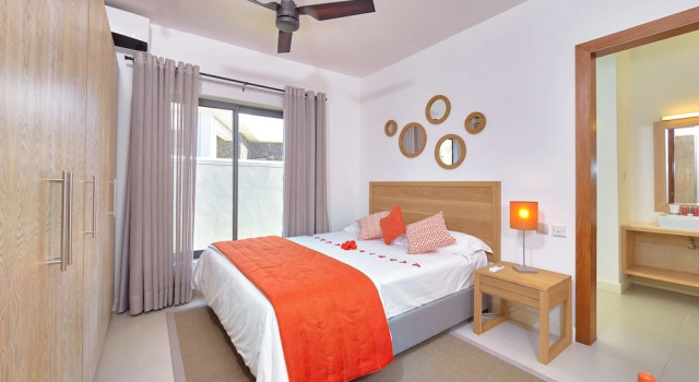 Вилла с 3 комнатами с видом на бассейн Corail Bleu 3-Bedroom Private Pool Villa by LOV Mauritius