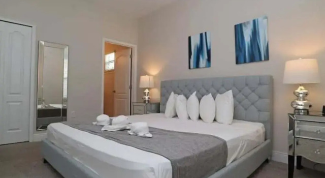 176cc-balmoral Resort 6 Bedroom Home