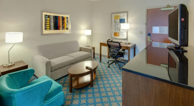 Четырёхместный номер Standard Fairfield Inn & Suites by Marriott San Francisco Airport