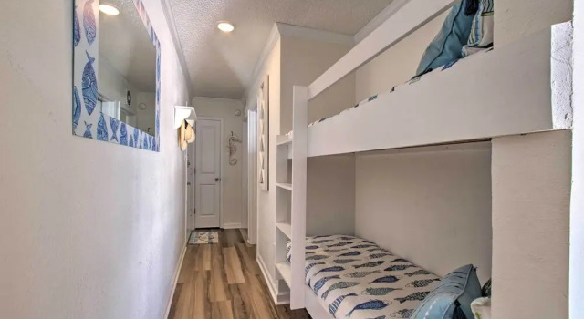Апартаменты Oceanfront Condo w/ Views in North Topsail Beach!