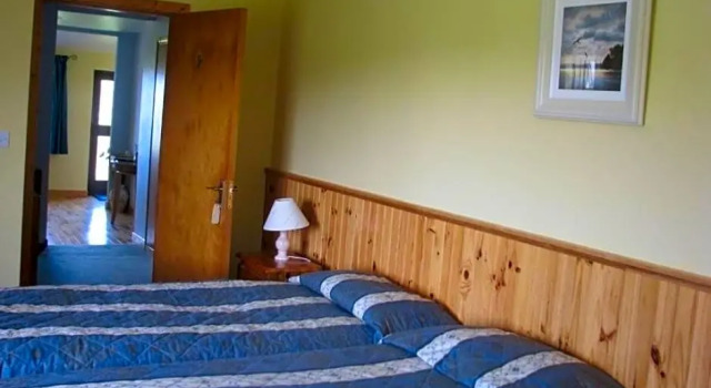 DeCourceys Hazelbrook Farmhouse BB, Prenota Hotel Cleggan 