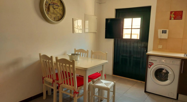 Casa Flor de Sal - moradia no Centro de Faro, Забронировать Отель Отели Фару с парковкой, рядом с Lethes Theatre, Парковка