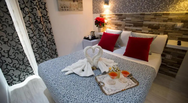 Двухместный номер Standard Hostal Adis