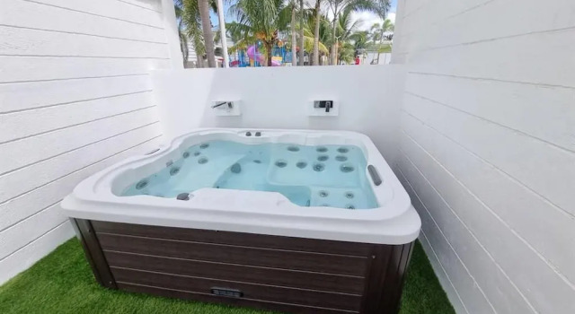 Номер Luxury Villa Excellance Beach and Wave Pool Resort
