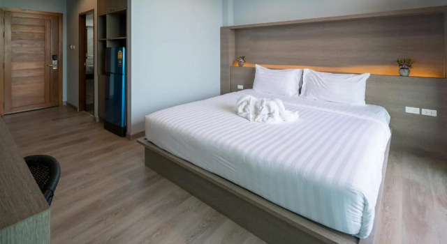 Peace Blue Naiharn Naturist Resort Phuket