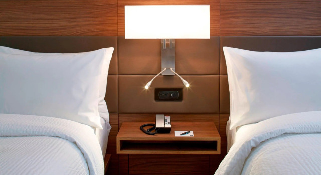 Четырёхместный номер Standard AC Hotel by Marriott Atlanta Buckhead at Phipps Plaza