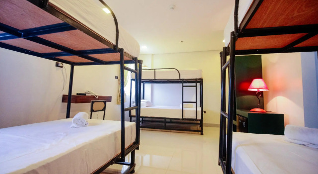 Семейный номер Standard Belltower CSheLi Suites Bantay - Vigan