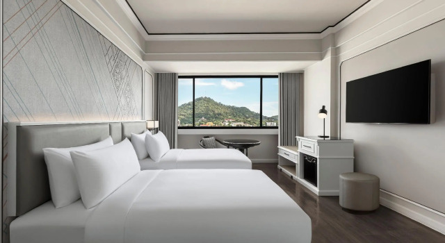 Двухместный номер Deluxe с видом на город Courtyard by Marriott Phuket Town
