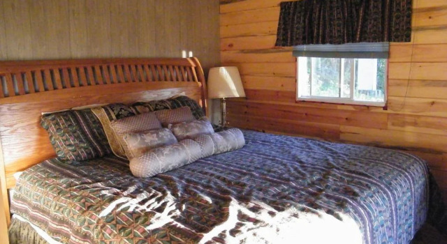 Mowat Landing Cottages, Buchen Sie Hotel New Liskeard Ontario