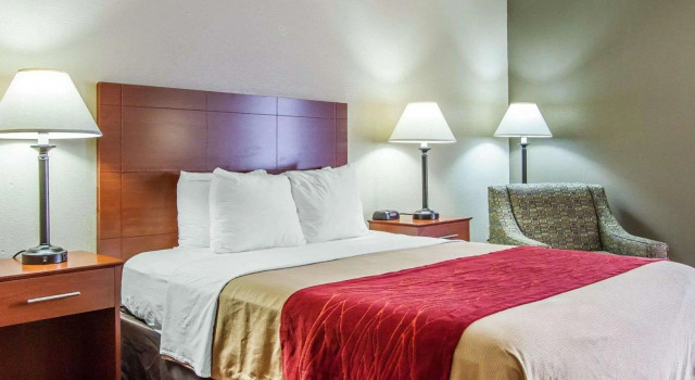 Двухместный номер Standard Comfort Inn Poplar Bluff North
