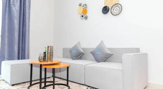 Bloomfields Modern 1BR in Reflection