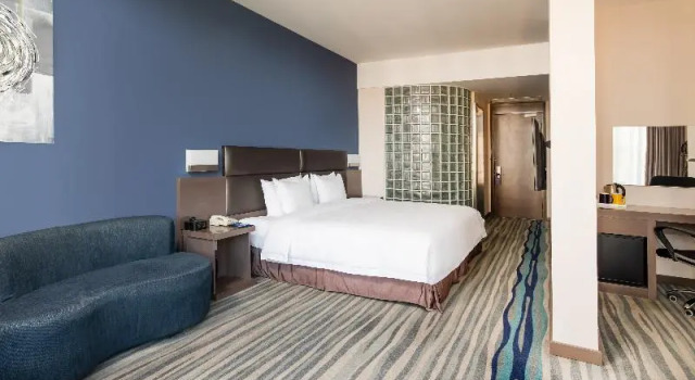 Люкс Standard Holiday Inn Express Shenyang North Station by IHG